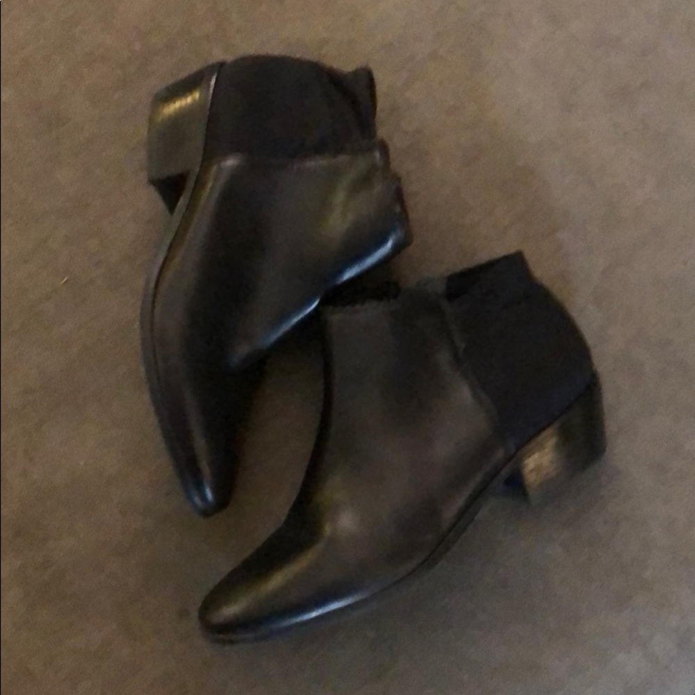 Jack Rogers Booties